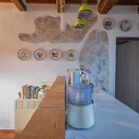 Casa Tra Le Rondini 別荘 *