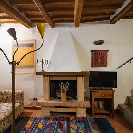 Holiday home Casa Tra Le Rondini Pitigliano